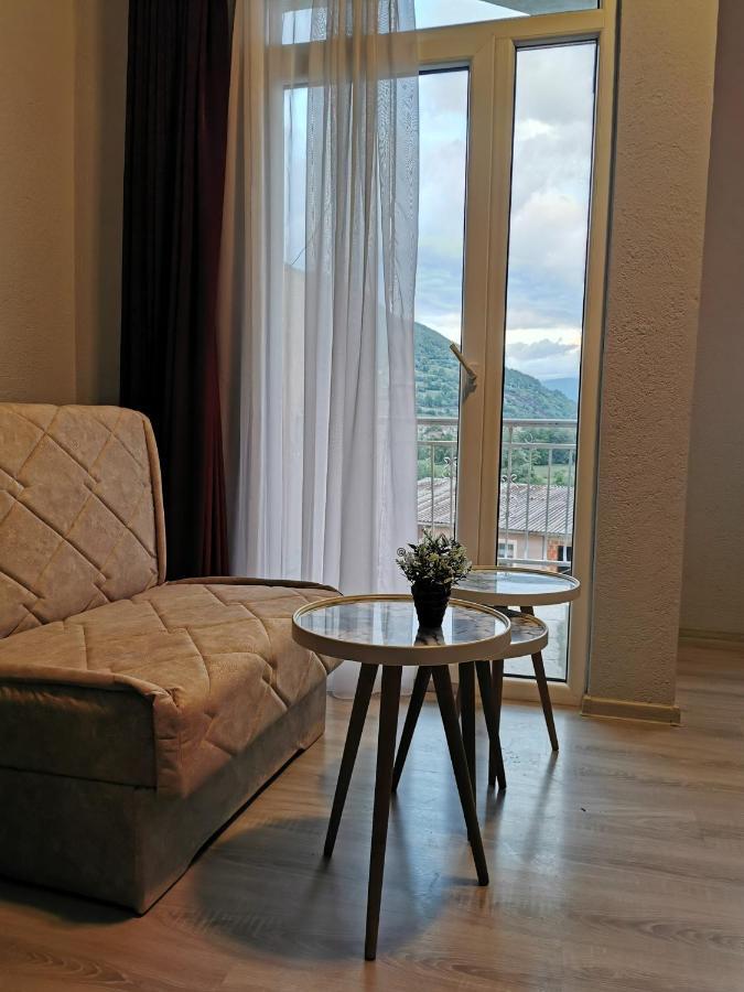 Hotel Rosi Gusinje ภายนอก รูปภาพ