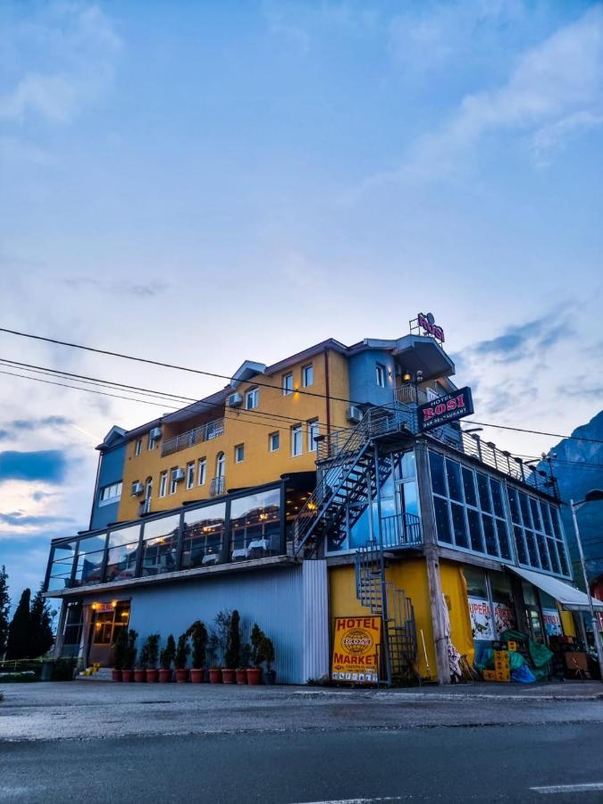 Hotel Rosi Gusinje ภายนอก รูปภาพ